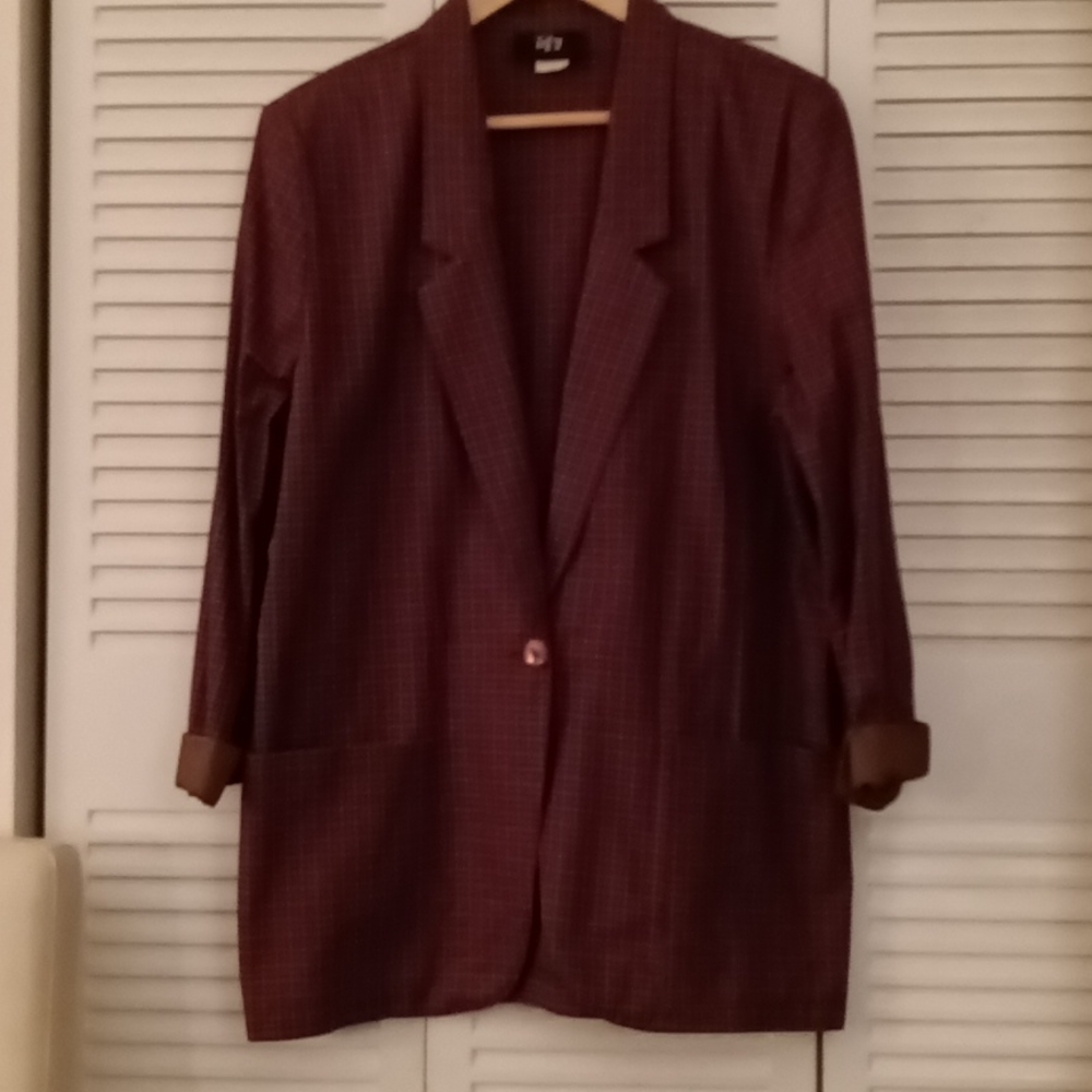 Ladies Blazer, size 10, not worn , small plaid pattern, 100%Cotton